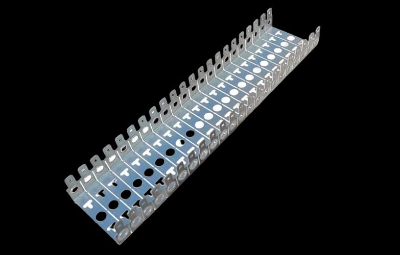 Монтажный хомут 2/10 для 22 модулей с перфорацией (глубина 22мм) ССД