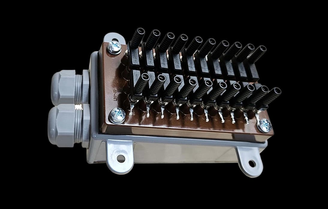 Бокс БММ 2-1 плинт ПН-10 (в пластиковом боксе)