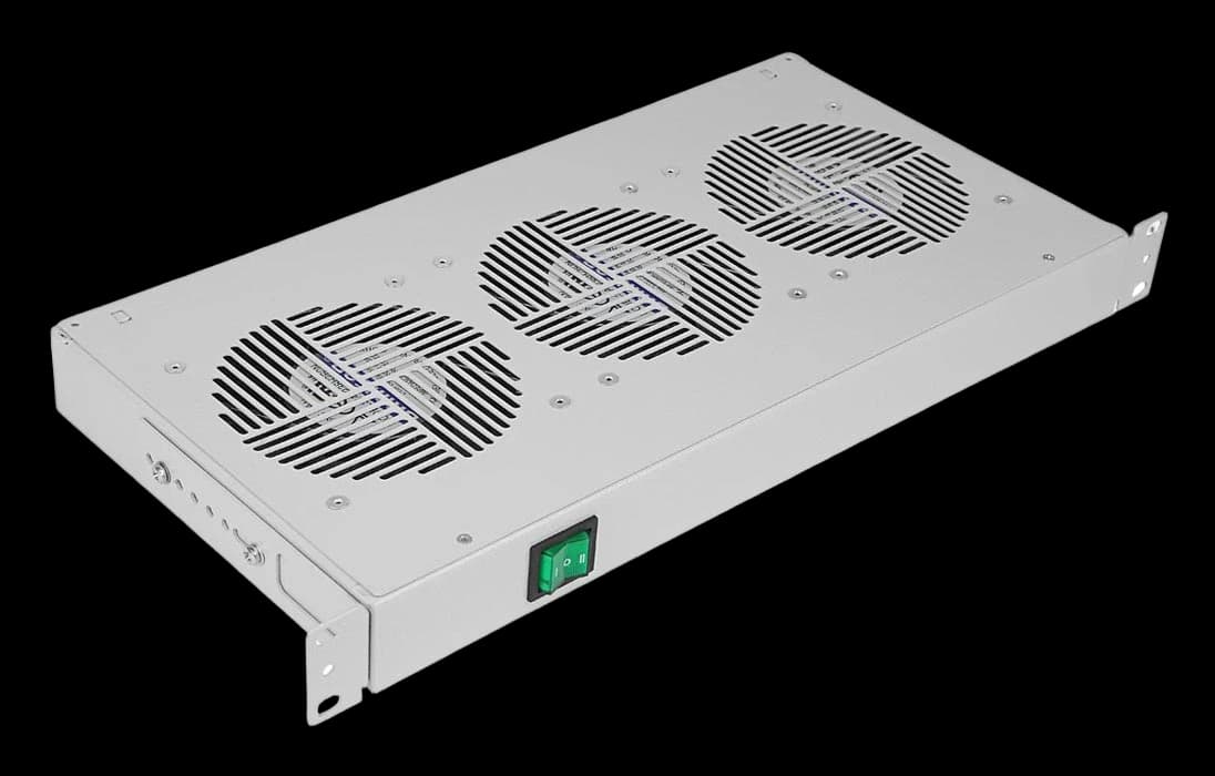 Вентиляторный модуль , 3 вентилятора с термодатчиком 35С ВМ-3-19"-Ш со шнуром ССД