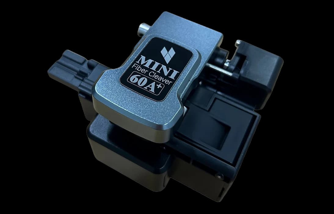 Скалыватель оптического волокна FiberFox Mini 60A+