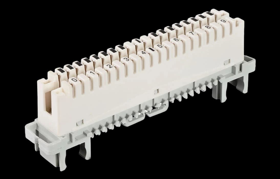 Оконечные устройства для электрических кабелей связи