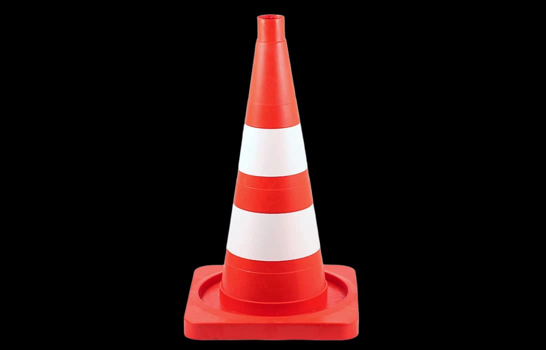 Конус сигнальный КС 2.4 с 2 белыми полосами