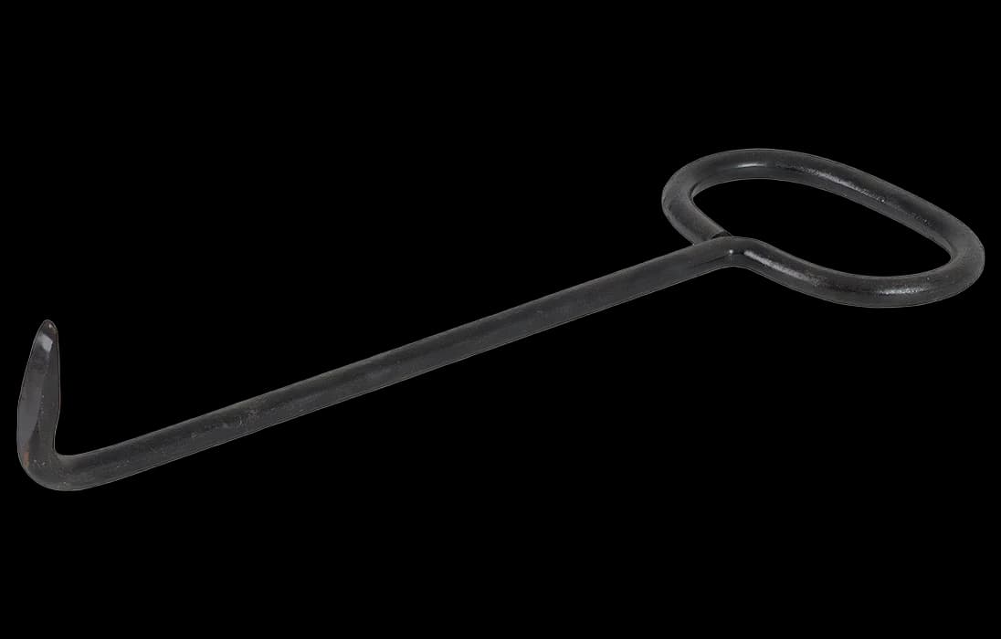 Крюк для открывания крышки люка телефонного колодца