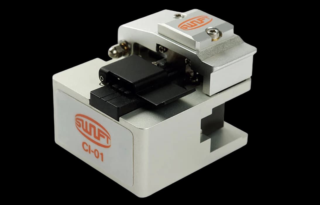 CI-01 Ручной скалыватель с пошаговым действием