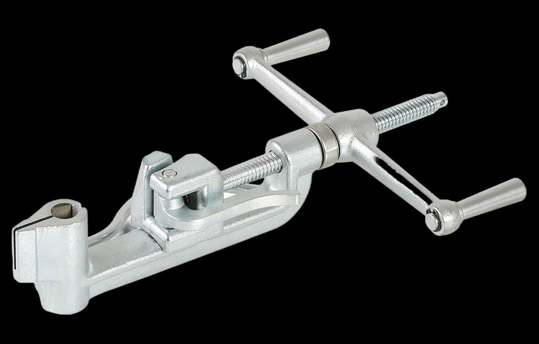 Клещи натяжные