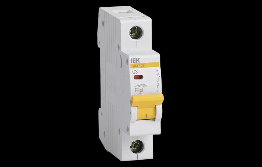 MVA20-1-003-C Авт. выкл.ВА47-29 1Р  3А 4,5кА х-ка С ИЭК