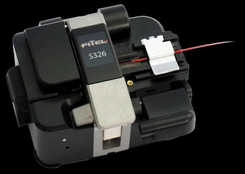 Скалыватель прецизионный FITEL S-326A с контейнером для сбора осколков волокна