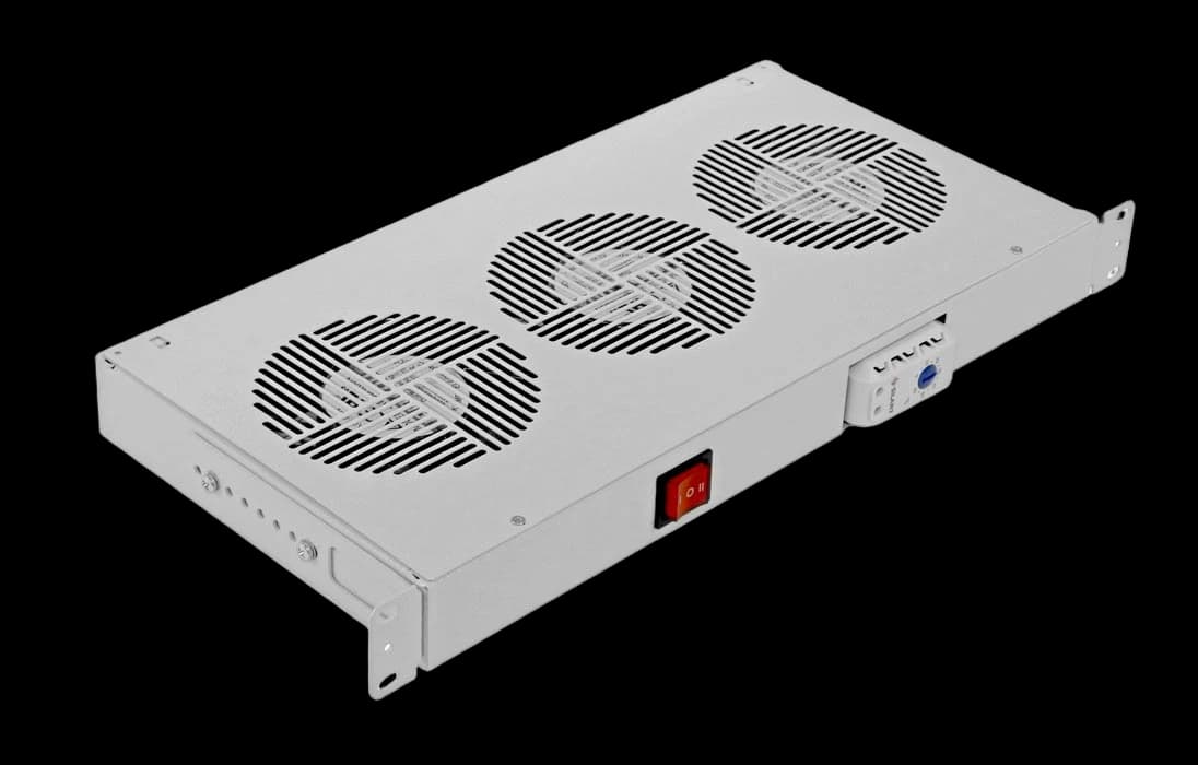 Вентиляторный модуль , 3 вентилятора с термореле без шнура питания ВМ-3-19"-Т ССД