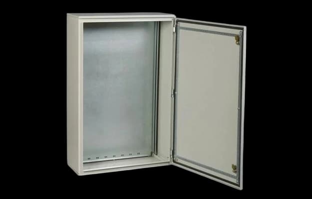 YKM40-05-65 Корпус металлический ЩМП-5-0 У1 IP65 GARANT IEK