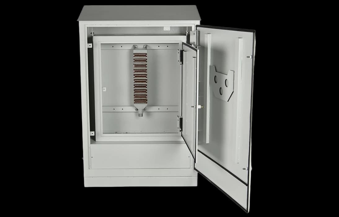 Шкаф распределительный уличный двойной ШРУД-600 пустой ССД