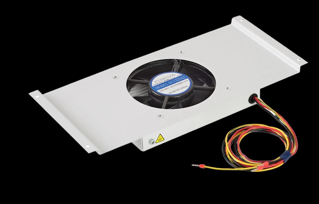 Вентиляционная панель для ШАН-М/Н 19’’ без шнура питания ВП-1ПТ с механическим термостатом ССД