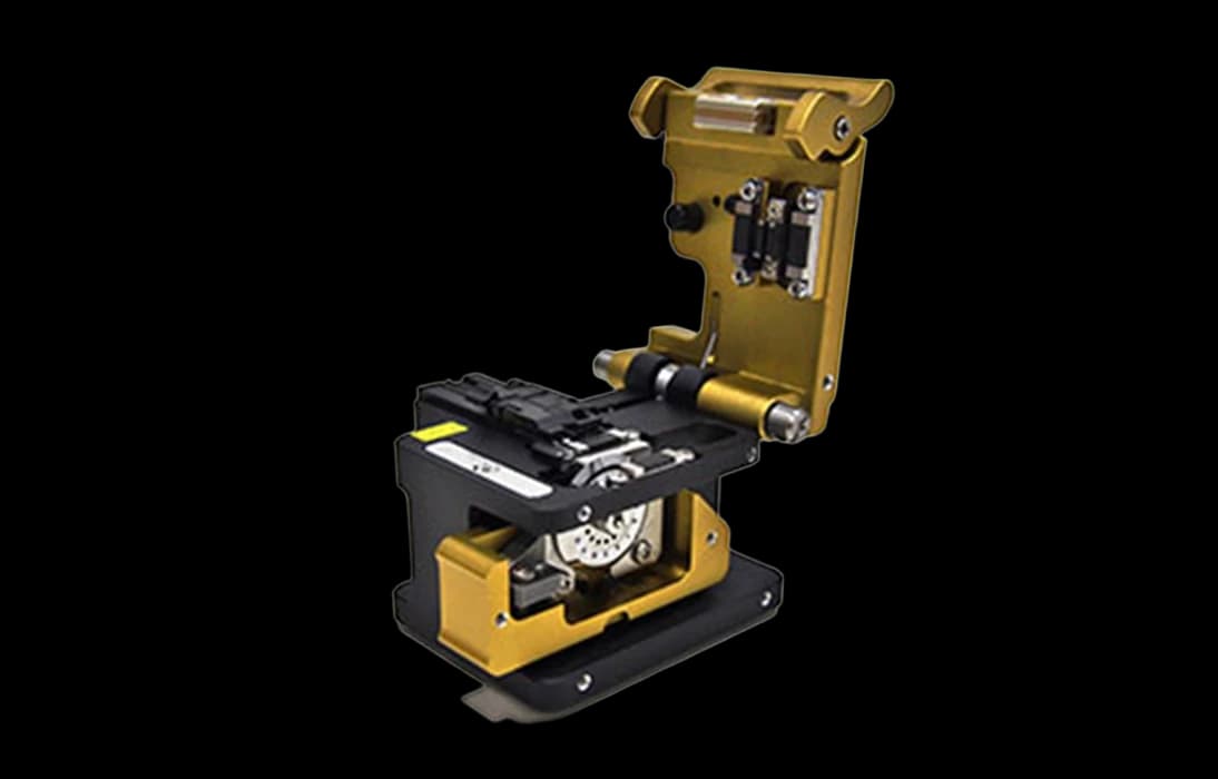 INNO Instrument прецизионный скалыватель V7